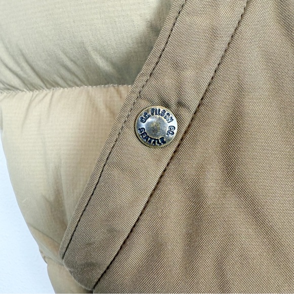 Filson Featherweight Down Puffer Vest Dark Tan Khaki 700CC Men’s Size Small - Picture 5 of 16
